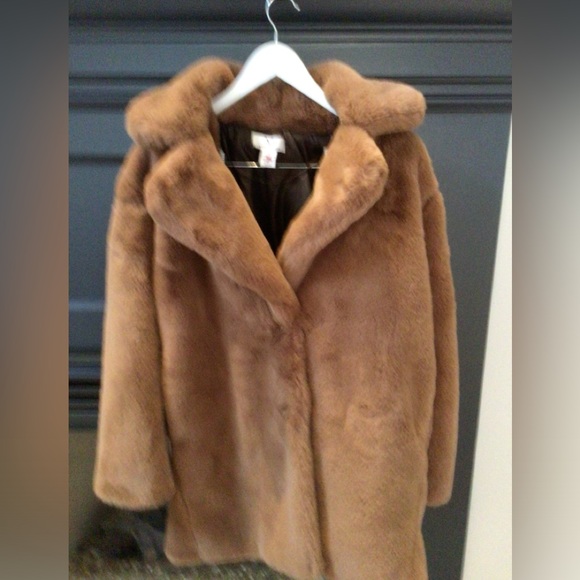 EUC. Worn once. Oversized Teddy Bear jacket 🧥 - Picture 1 of 4